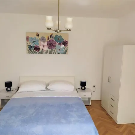 Apartmani Marijo Saric Podstrana Zewnętrze zdjęcie