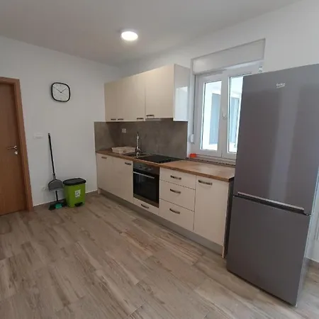 Apartmani Marijo Saric Podstrana Zewnętrze zdjęcie