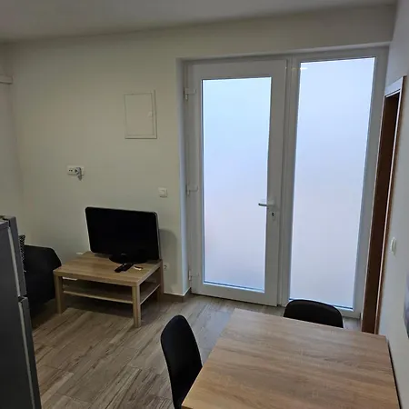 Apartmani Marijo Saric Podstrana Zewnętrze zdjęcie