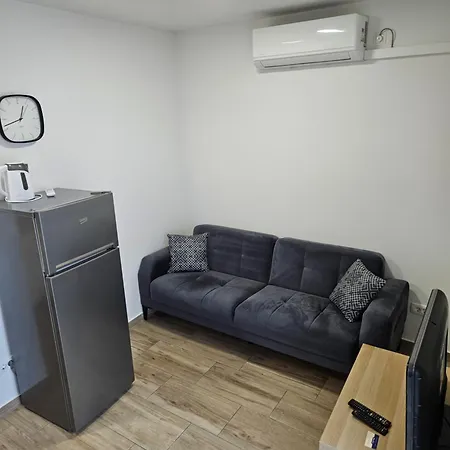 Apartmani Marijo Saric Podstrana Zewnętrze zdjęcie