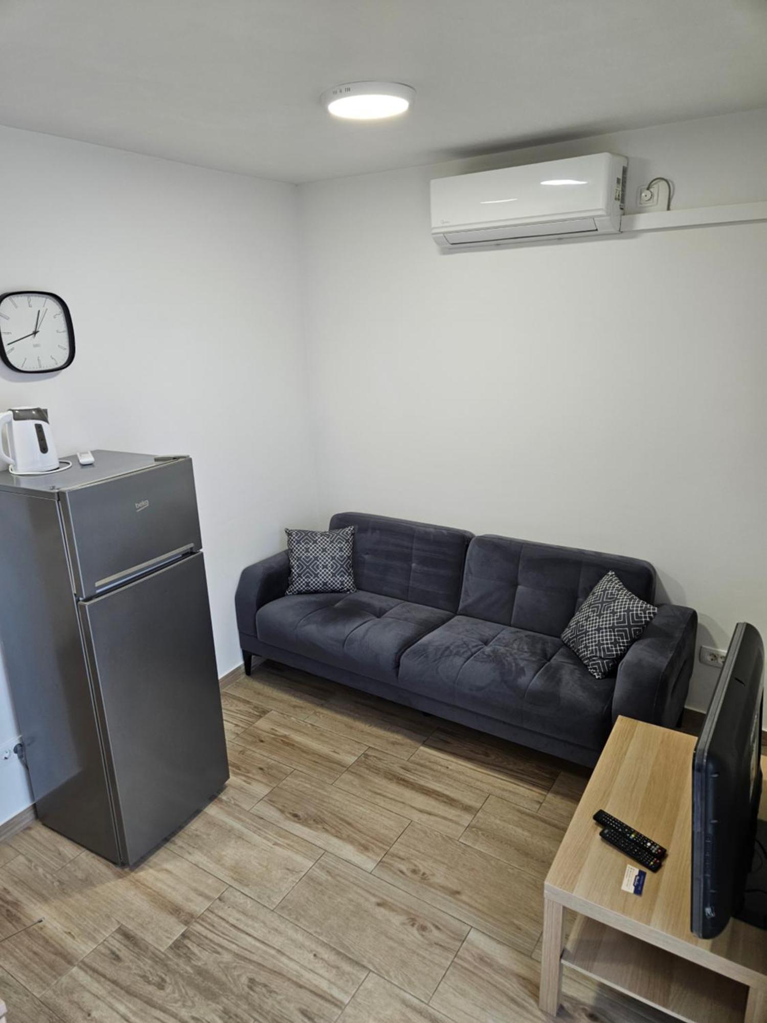 Apartment Marijo Saric Podstrana